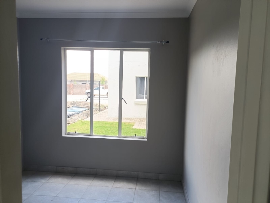 To Let 2 Bedroom Property for Rent in Vyfhoek A H North West